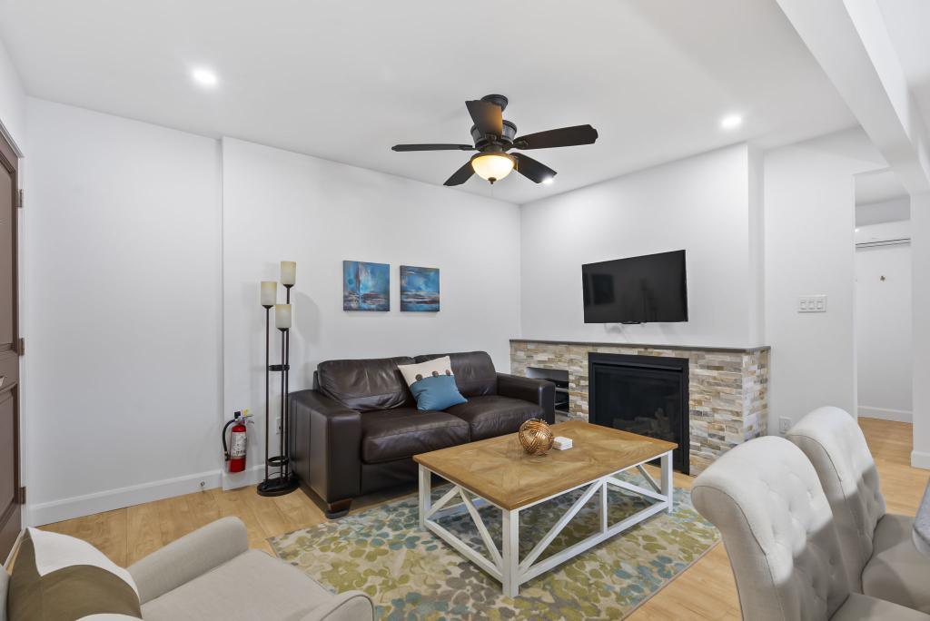 Picture of Unit 4A - SUITE