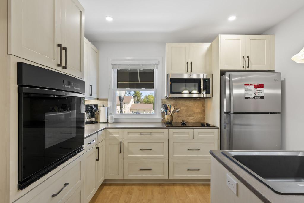 Picture of Unit 4A - SUITE